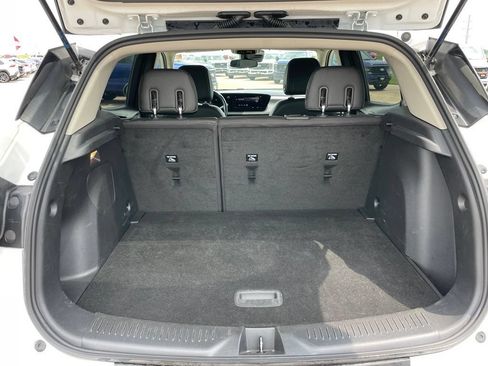 Used 2024 Buick Encore GX Sport Touring FWD image 26