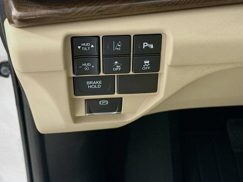 Used 2021 Acura RDX AWD w/ Advance Package image 11