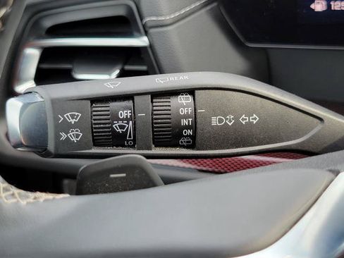 Used 2024 Chevrolet Traverse Z71 w/ LPO, Floor Liner Package AWD/4WD image 16