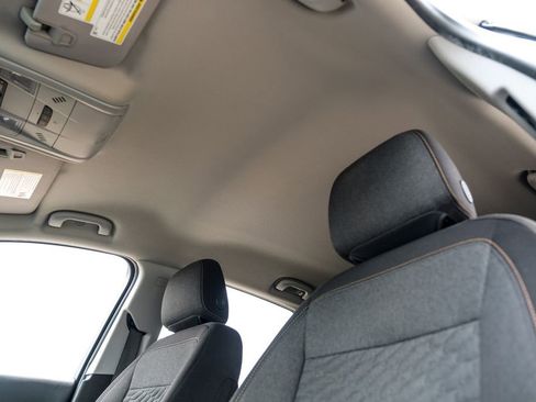 Used 2018 Chevrolet Equinox LT AWD/4WD image 32
