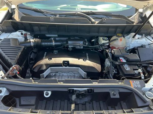 Used 2017 GMC Acadia SLE FWD image 20