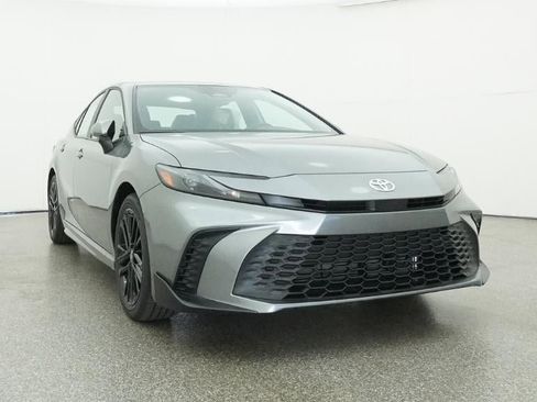New 2026 Toyota Camry SE FWD image 30