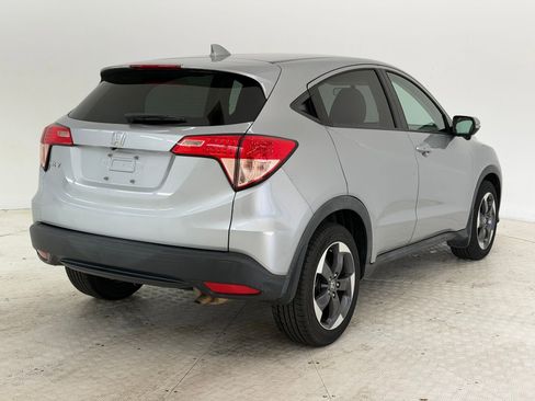 Used 2018 Honda HR-V EX image 9