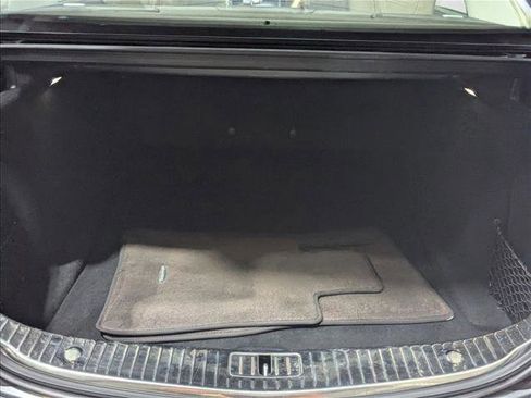 Used 2019 Mercedes-Benz S 560 Sedan image 6