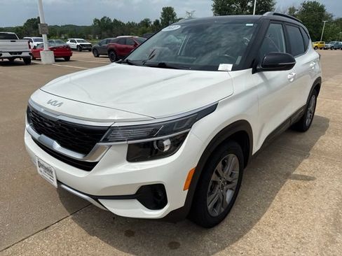 Used 2022 Kia Seltos S FWD image 7