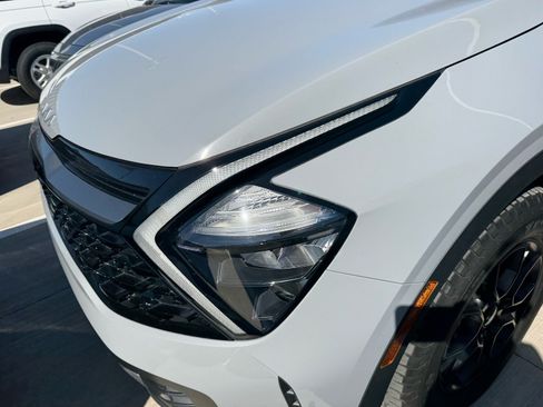 Certified 2023 Kia Sportage X-Pro AWD/4WD image 6