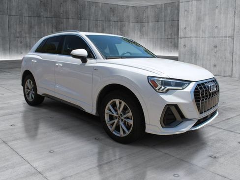 Used 2025 Audi Q3 2.0T Premium AWD/4WD image 8