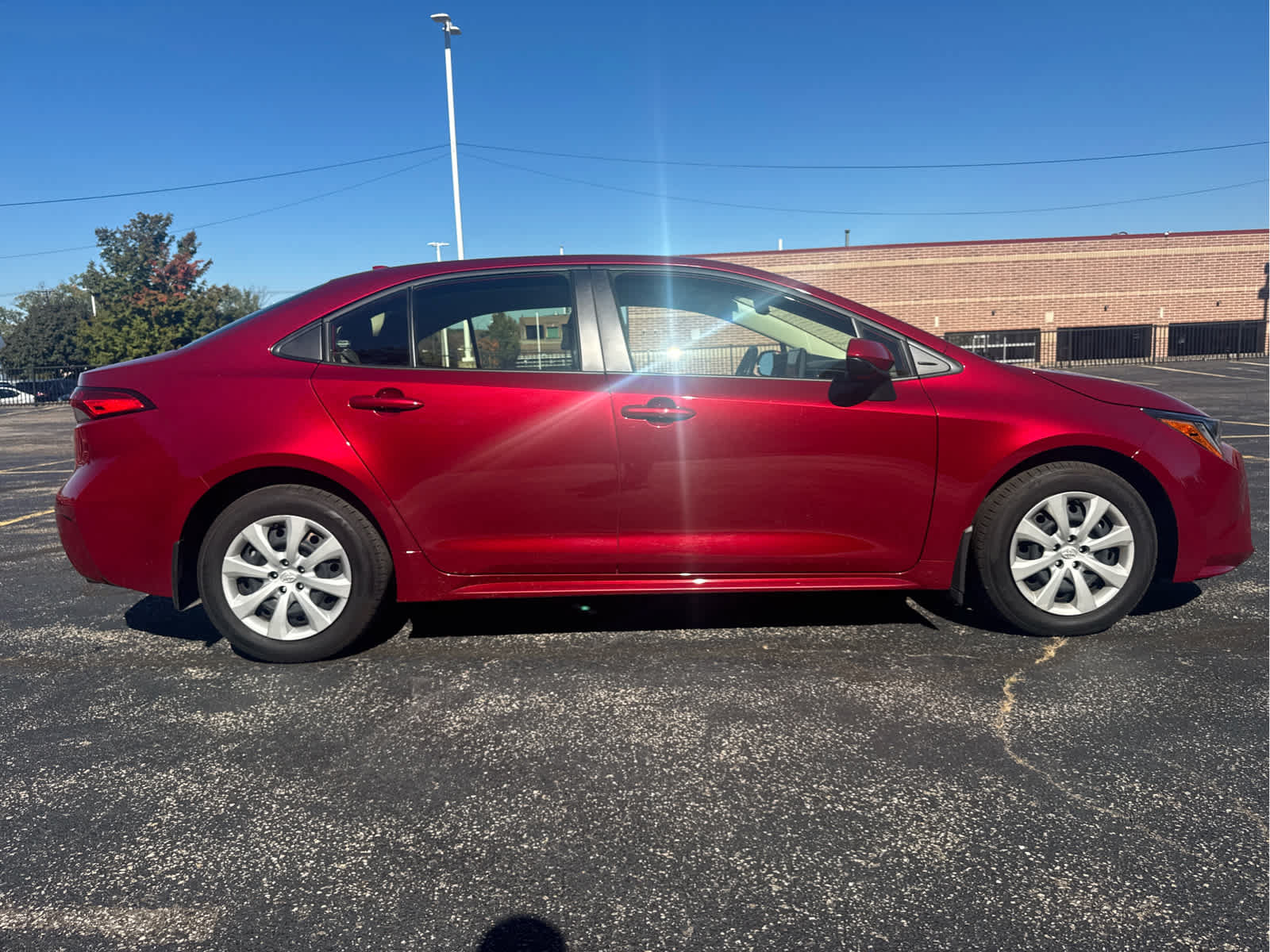 Used 2024 Toyota Corolla LE FWD image 14