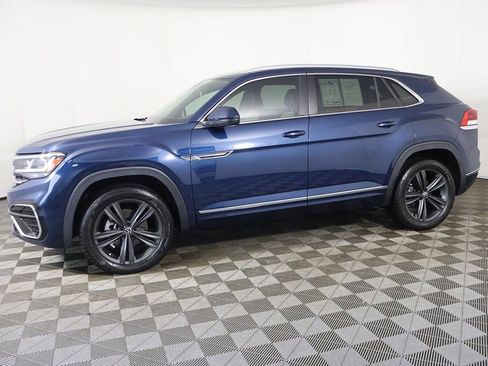 Used 2022 Volkswagen Atlas Cross Sport SEL R-Line image 19