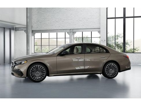 New 2026 Mercedes-Benz E 450 4MATIC Sedan image 36