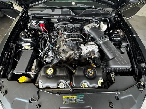 Used 2010 Ford Mustang GT RWD image 41