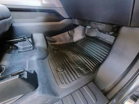 Used 2024 Ford F350 Lariat w/ Tremor Off-Road Package image 58