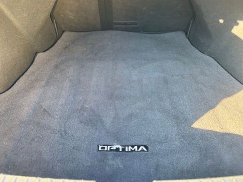 Used 2012 Kia Optima LX image 21