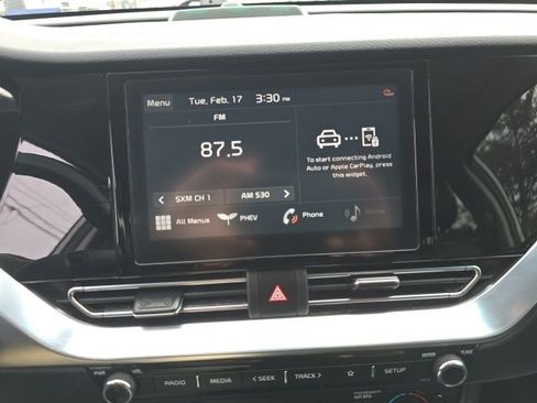 Used 2022 Kia Niro EX image 21