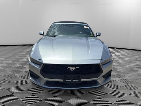 Used 2025 Ford Mustang Premium RWD image 2