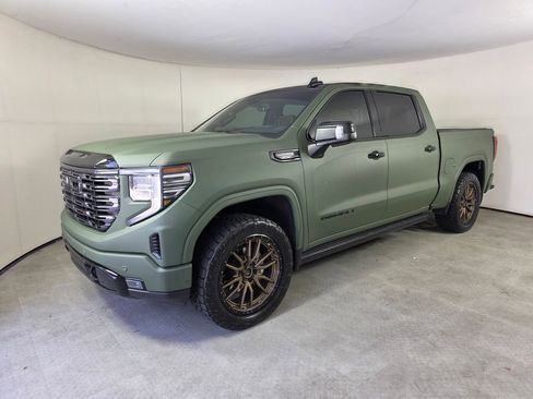 Used 2025 GMC Sierra 1500 Denali Ultimate AWD/4WD image 8