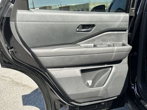 New 2026 Nissan Pathfinder Rock Creek AWD/4WD image 17