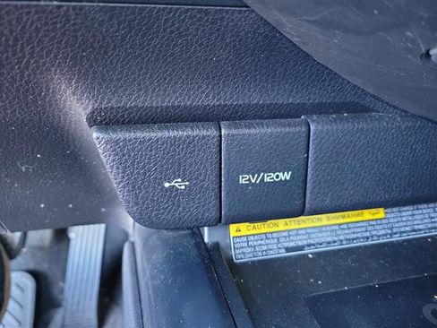 Used 2020 Toyota Camry XSE image 13