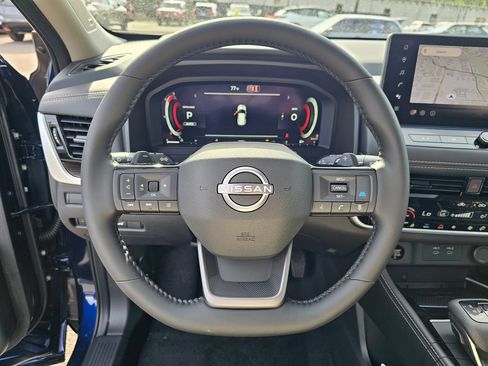 New 2026 Nissan Rogue Platinum w/ Platinum Premium Package AWD/4WD image 11