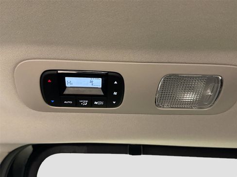 New 2026 Honda Odyssey EX-L image 24