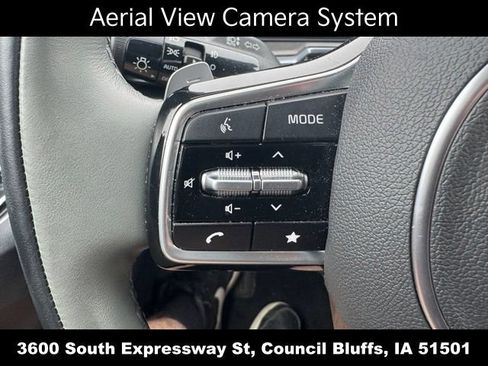Used 2025 Kia Sorento SX AWD/4WD image 15