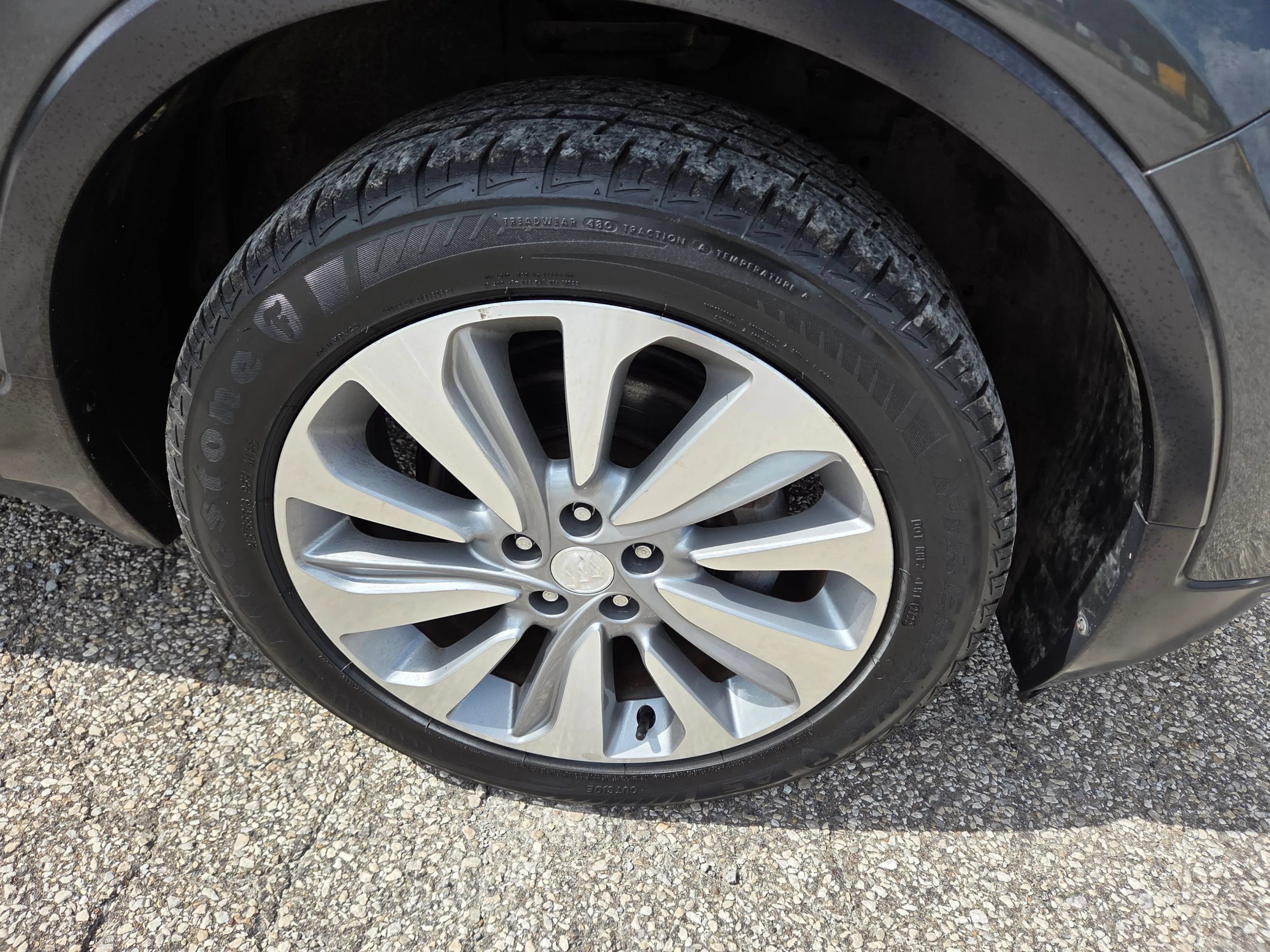 Used 2018 Buick Encore Preferred FWD image 9