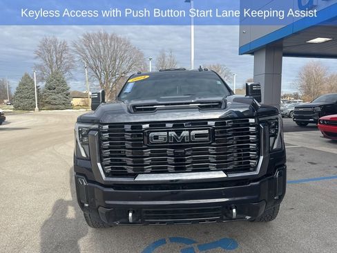 Used 2024 GMC Sierra 2500 Denali Ultimate image 8