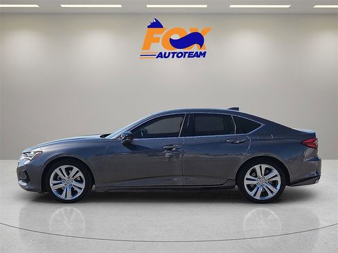 Used 2022 Acura TLX w/ Technology Package image 2