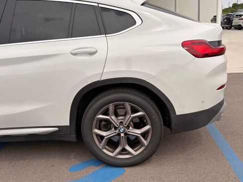 Used 2024 BMW X4 xDrive30i w/ Premium Package AWD/4WD image 4