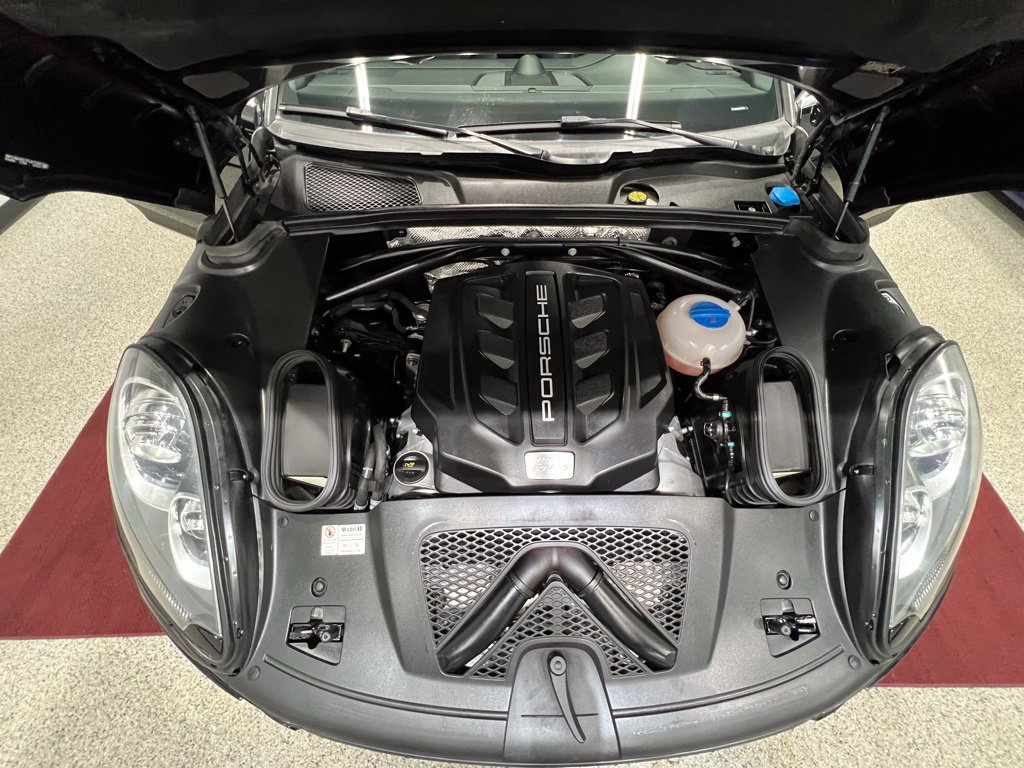 Used 2015 Porsche Macan S w/ Premium Package Plus AWD/4WD image 49