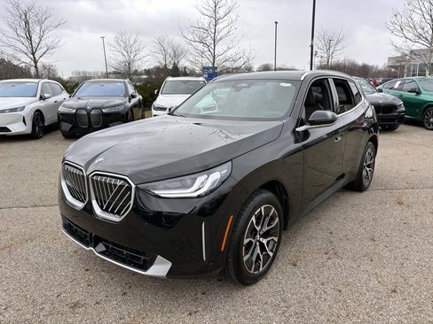 Used 2025 BMW X3 xDrive30i w/ Convenience Package image 3