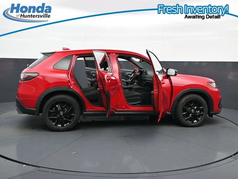 Used 2024 Honda HR-V Sport image 41