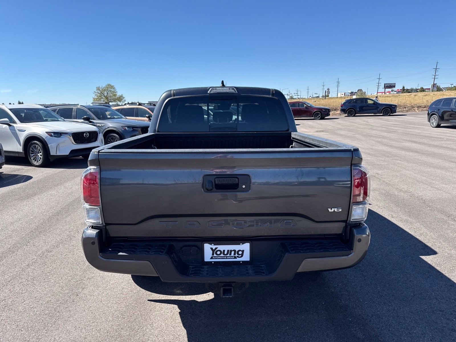 Used 2023 Toyota Tacoma TRD Off-Road w/ Technology Package AWD/4WD image 6