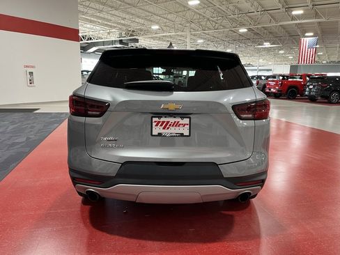 Used 2023 Chevrolet Blazer LT image 5