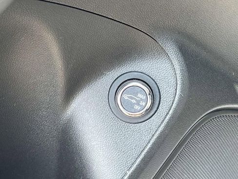 Used 2024 Buick Encore GX Preferred image 20