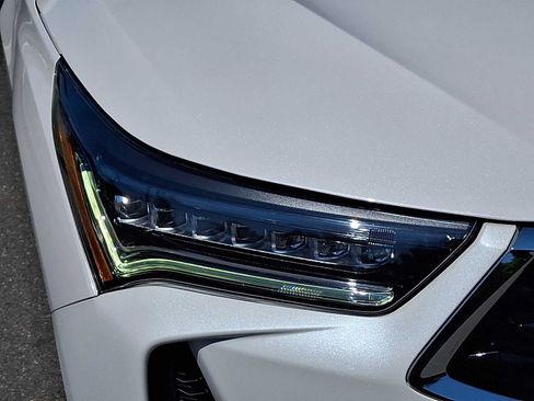 Used 2024 Acura RDX SH-AWD image 9
