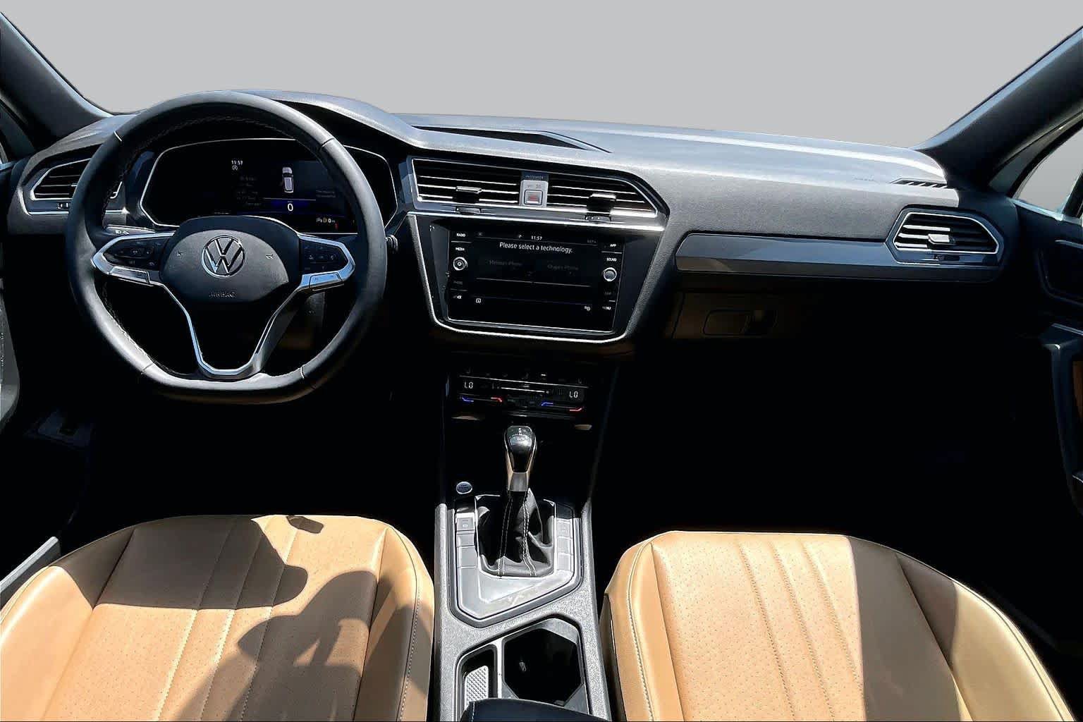 Used 2022 Volkswagen Tiguan SE FWD image 29