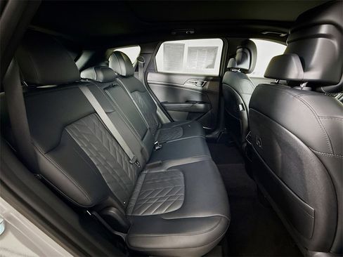 Used 2023 Kia Sportage X-Line w/ X-Line Premium Package image 28