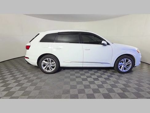 Used 2023 Audi Q7 3.0T Premium Plus AWD/4WD image 37