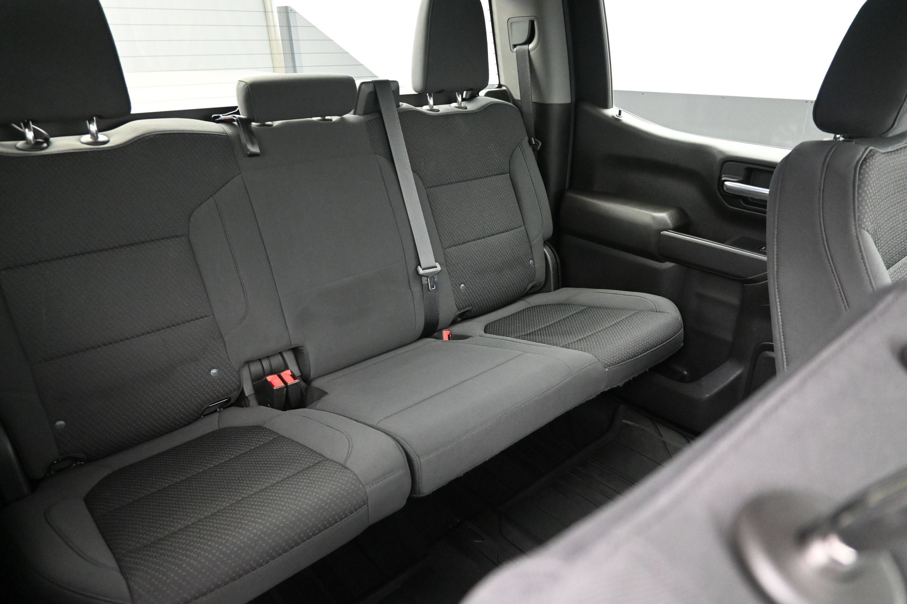 Used 2021 Chevrolet Silverado 1500 Custom AWD/4WD image 27