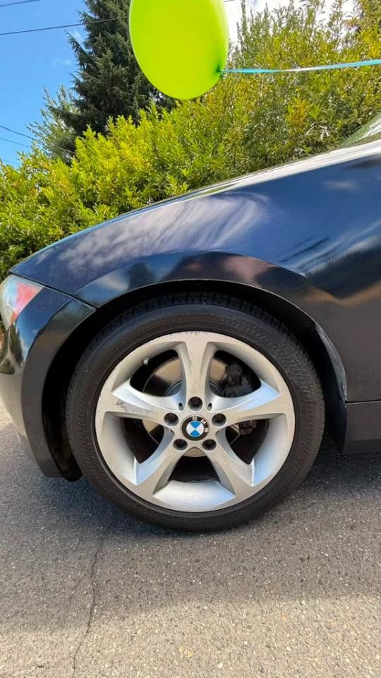 Used 2011 BMW 128i Coupe RWD image 3