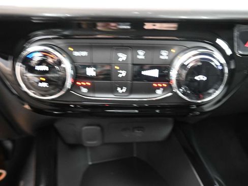 New 2026 Chevrolet Trax LT w/ LT Convenience Package image 8