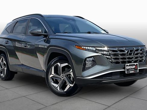 Used 2022 Hyundai Tucson SEL w/ Convenience + Premium Package AWD/4WD image 3