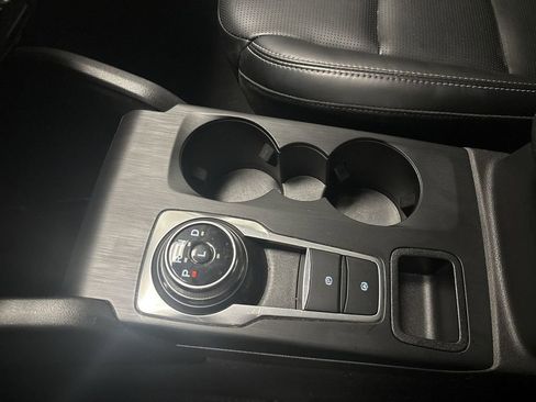 Used 2025 Ford Escape Platinum image 67