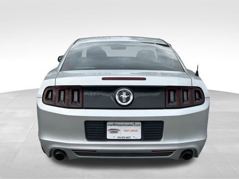 Used 2013 Ford Mustang Coupe RWD image 4