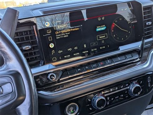 Used 2022 GMC Sierra 1500 SLE image 23