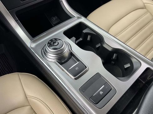 Used 2022 Ford Edge SEL w/ Convenience Package AWD/4WD image 26