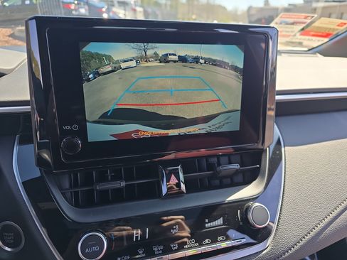 Used 2023 Toyota Corolla SE image 24