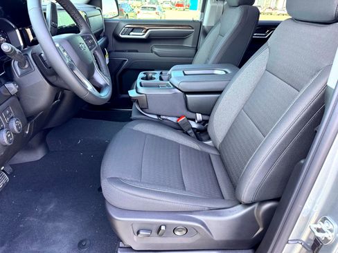 New 2026 Chevrolet Silverado 1500 RST w/ Z71 Off-Road Package AWD/4WD image 10