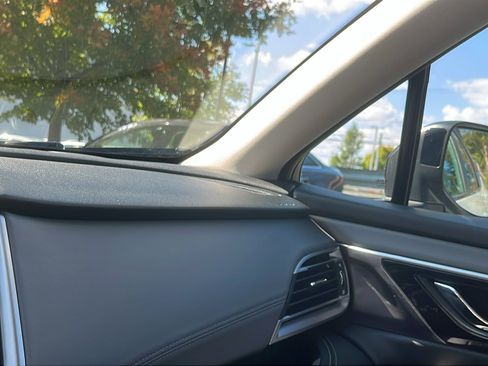 Certified 2022 Subaru Outback Onyx Edition XT image 19